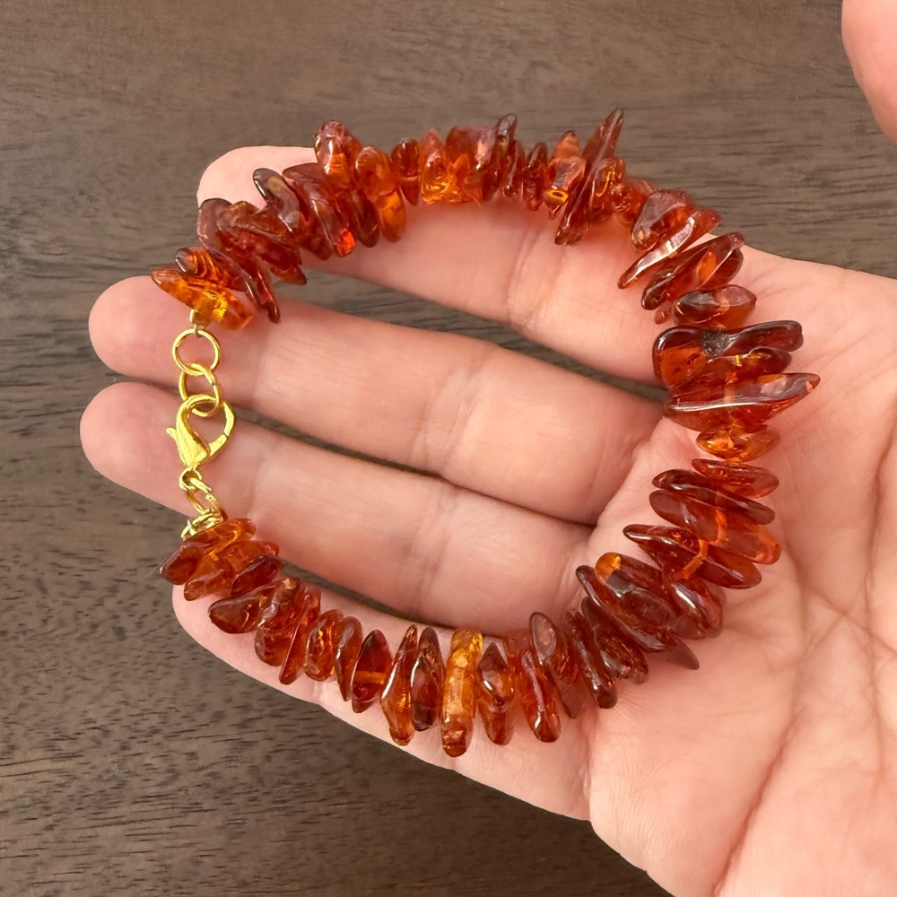 Natural Honey Amber Beaded Bracelet With Gold Tone Clasp